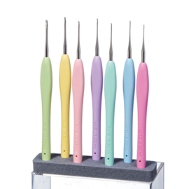 0.6-1.75mm Amour Crochet Hook Set Clover
