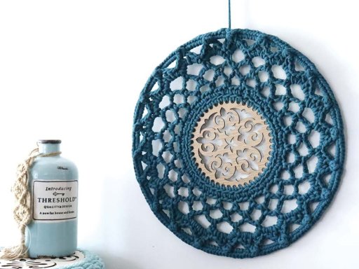 Mandala met houtdeco - gehaakt - Durable Braided fine