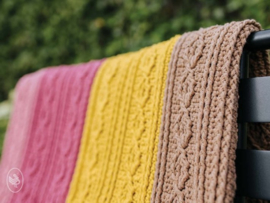 Cabled Blanket Crochet Durable Cosy Fine