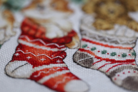 Christmas Puppies Aida Panna Embroidery Kit