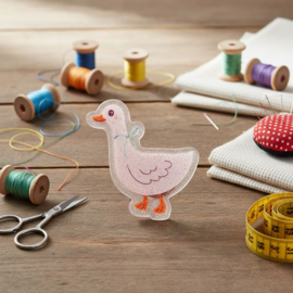 Happy  Duckling needle minder - Leti Stitch