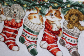 Christmas Puppies Aida Panna Embroidery Kit