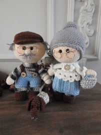 Funny Granny Set Crochet Kit