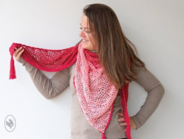 Wild Strawberry Fan Shawl Crochet Durable Colour Cake & Piece of Cake