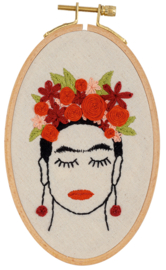 Frida | modern embroidery kit | Daffy's DIY