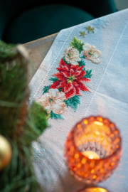 Kerstbloemen Aida tafelkleed  Telpakket Vervaco