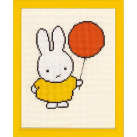 Miffy with a Balloon Aida Pako