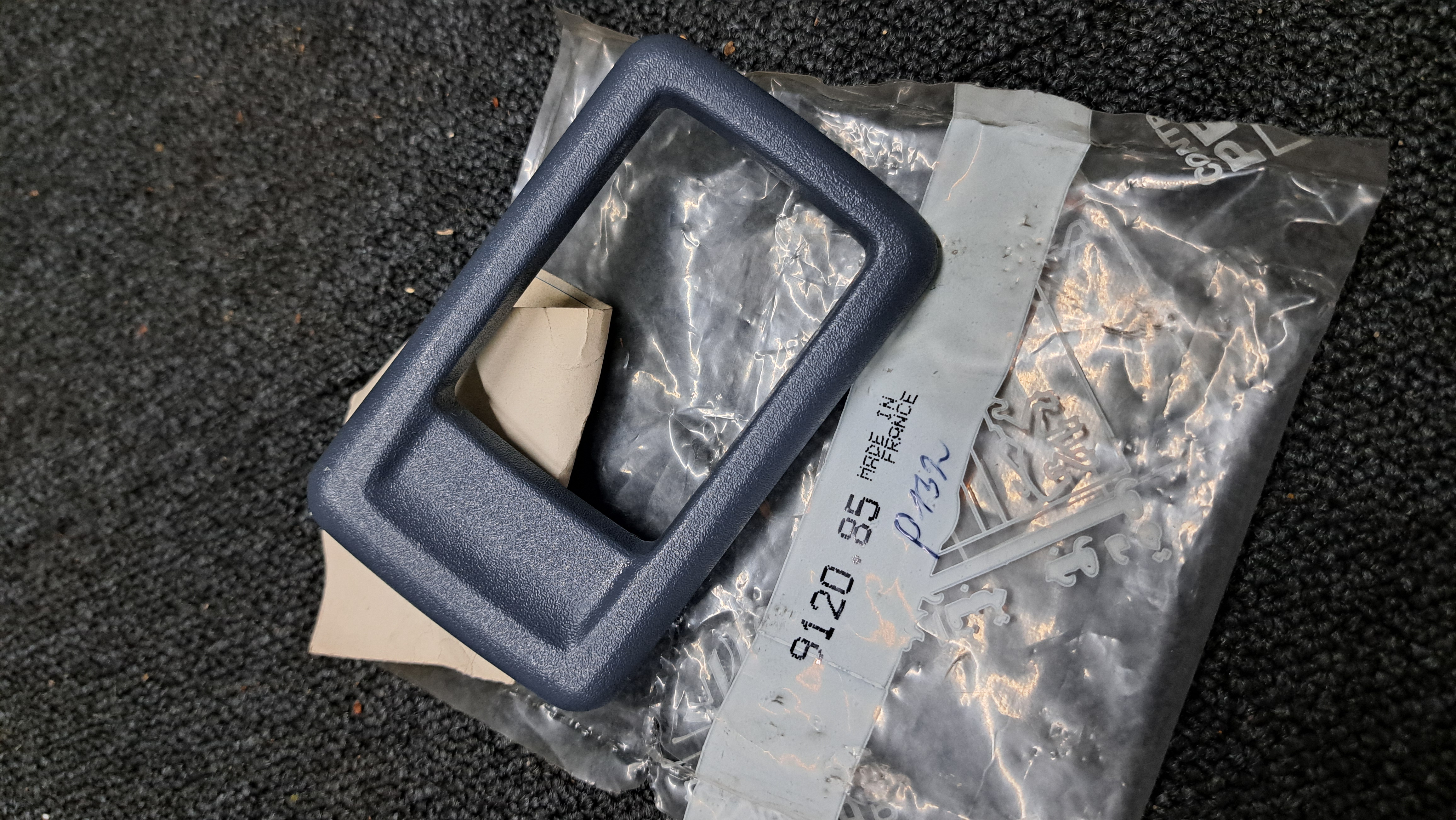 Door handle cover Peugeot 205/309