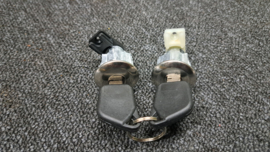 Peugeot 205/309 door lock set