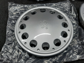 Peugeot 205 set 13" hub caps