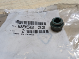 Peugeot valve seal 0956.22
