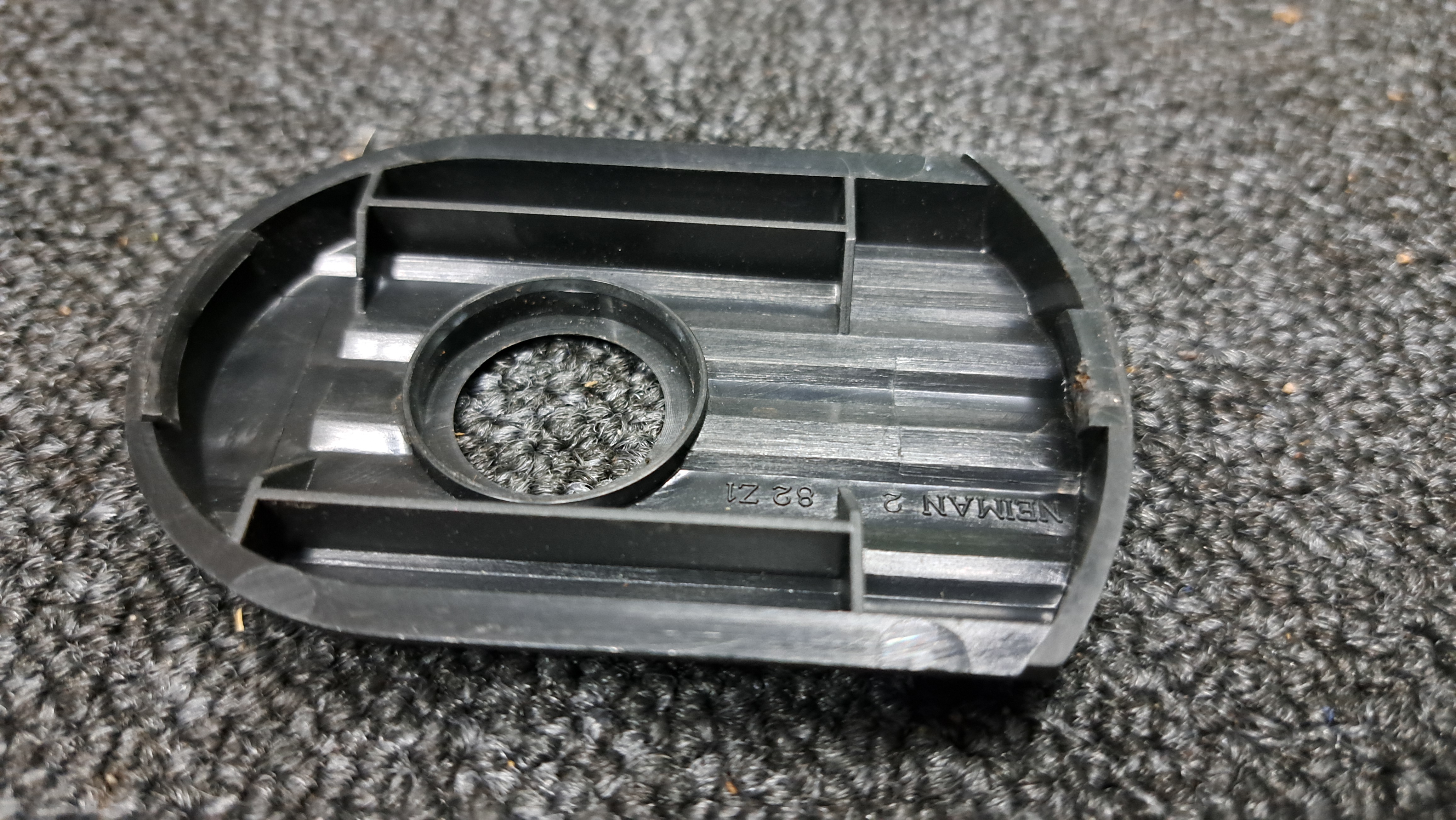 Peugeot 205 fuel cap badge