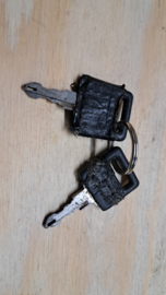 Peugeot 205 lock set