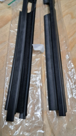 Peugeot 205 Cabriolet Window Scrapers