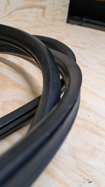 Peugeot 205 front window seal (cabrio and sunroof models)