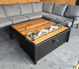 Steal lounge