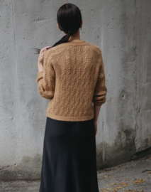 Urban Knits Classics - Leeni Hoimela