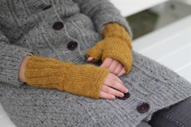 CaMaRose Chestnut Mittens