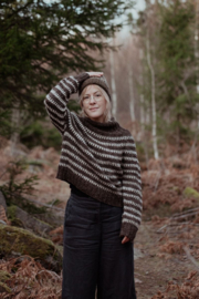 The Island and the Forest: A Knitted Correspondence - Erika Åberg en Lotta H. Löthgren