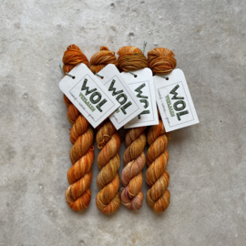 Enkeltje sock Twist Mini M03
