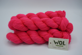 Merino Singles Hot Pink