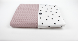 Ledikantdeken dots poplin met oudroze wafel