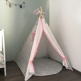 STEL ZELF SAMEN - tipi tent