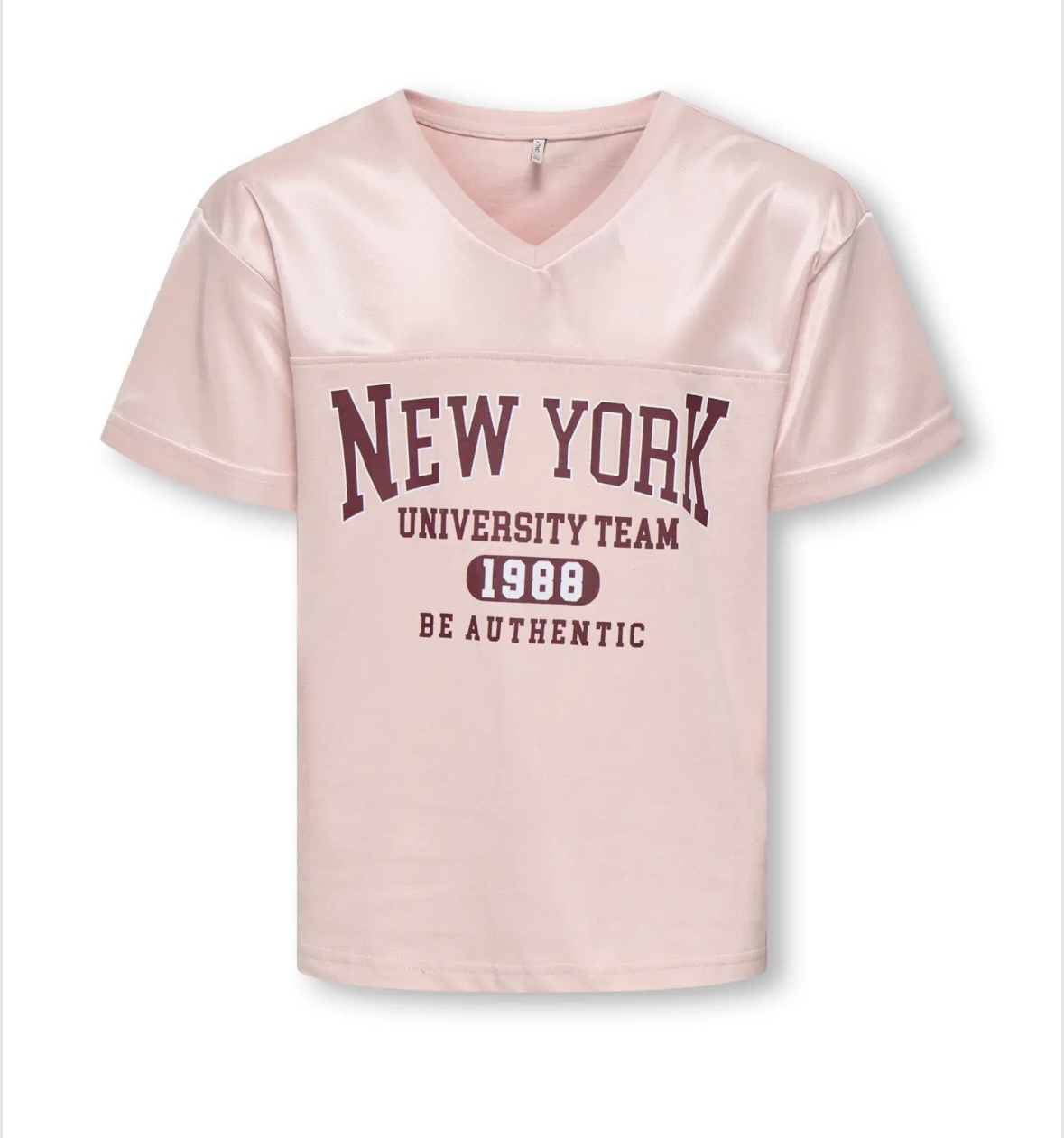 ONLY KOGLULUP S/S V-NECK SPORTY TOP JRS Style No. 15356854  Color: Rose Smoke New York