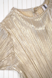 B-nosy Brynn metallic plissé top Y502-5106 535 Light gold