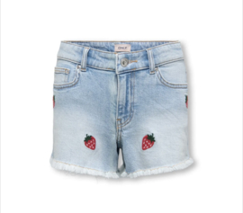 ONLY KOGROBYN EX VINTAGE BERRY DNM SHORTS Style No. 15370226 Colour: Light Blue Denim STRAWBERRY EMBROIDERY