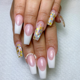 Glitter.Cakey - Holly Jolly