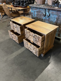 Handgesneden Kastje/Nachtkastje uit India Uniek Ibiza/Boho