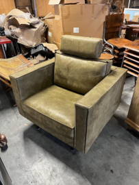 Fauteuil Woood/Bepure Olijfgroen Ecoleer in zeer goede staat
