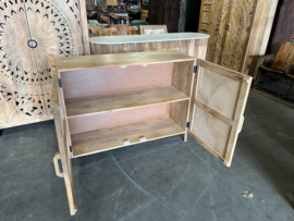 Kast/Dressoir Hout en Webbing mooi in Ibiza/Boho interieur