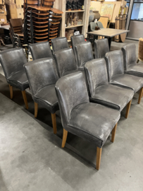 Riviera Maison Chairs type Riverdale Pellini  Leer