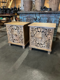 Handgesneden Kastje/Nachtkastje uit India Uniek Ibiza/Boho