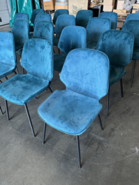 Stoelen Arend, type Iris Velvet Staalblauw