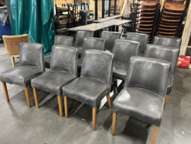 Riviera Maison Chairs type Riverdale Pellini  Leer
