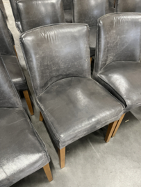 Riviera Maison Chairs type Riverdale Pellini  Leer