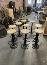 Industriele Necchi barkrukken metaal zitting Hout