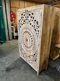 Handgesneden Kast uit India Uniek exemplaar Ibiza/Boho Nieuw