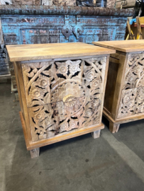 Handgesneden Kastje/Nachtkastje uit India Uniek Ibiza/Boho