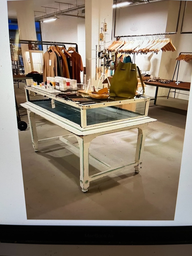 Zeer Unieke Antieke Vitrine/Toonbank/Vitrinetafel uit Winkel