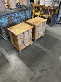 Handgesneden Kastje/Nachtkastje uit India Uniek Ibiza/Boho