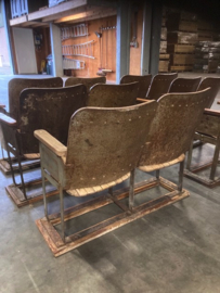 Oude Industriele/Vintage Bioscoopbankjes/Theaterbankjes