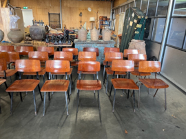 Vintage schoolstoelen jaren 60 Merk Kwartet Meubelen