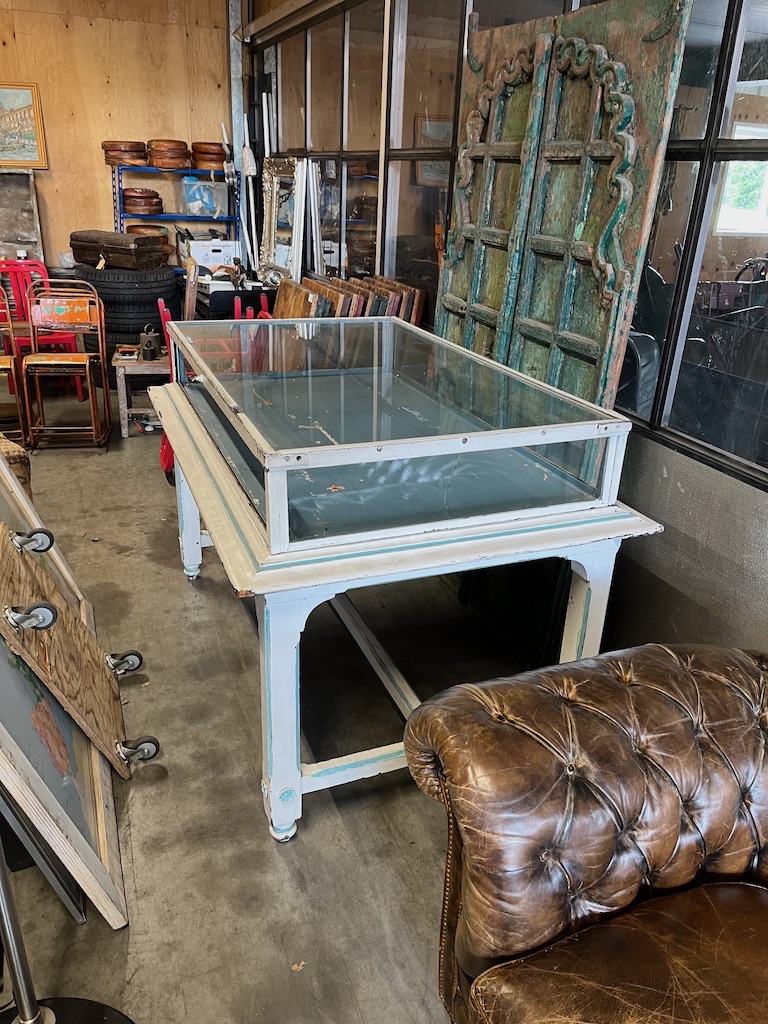 Zeer Unieke Antieke Vitrine/Toonbank/Vitrinetafel uit Winkel