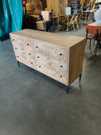 Uniek Nieuw Dressoir IBiza/Boho met de hand uitgesneden