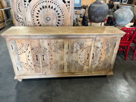 Uniek Nieuw Dressoir IBiza/Boho met de hand uitgesneden
