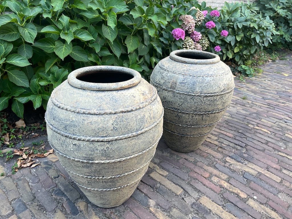 Prachtige Stenen Kruiken mooie grote exemplaren